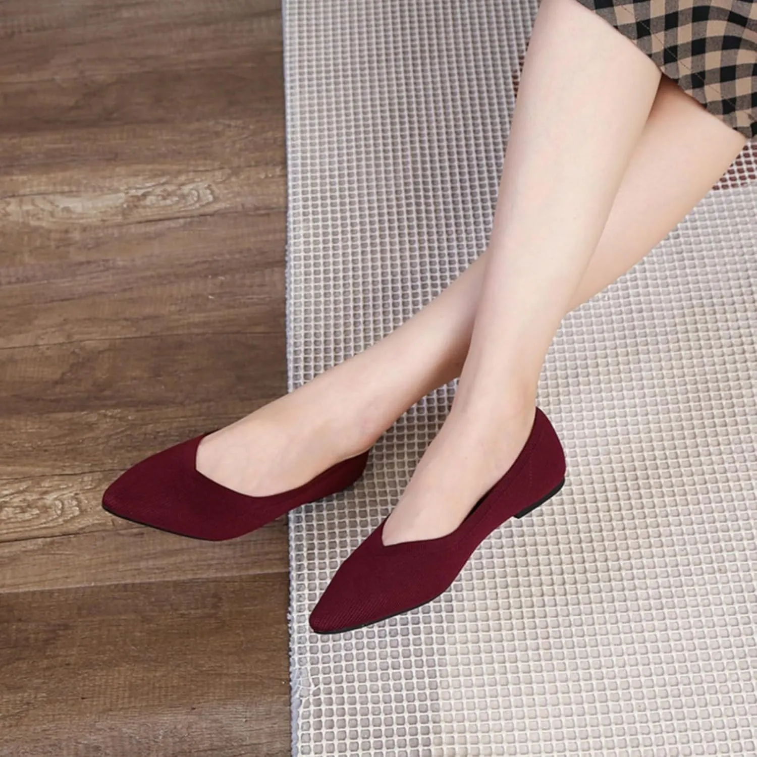 SUNROLAN Casual Ballet Flats for Women Comfortable Knitted Texture Slip on Dress Shoes Pointed-Toe Washable Ballerina Flats 088